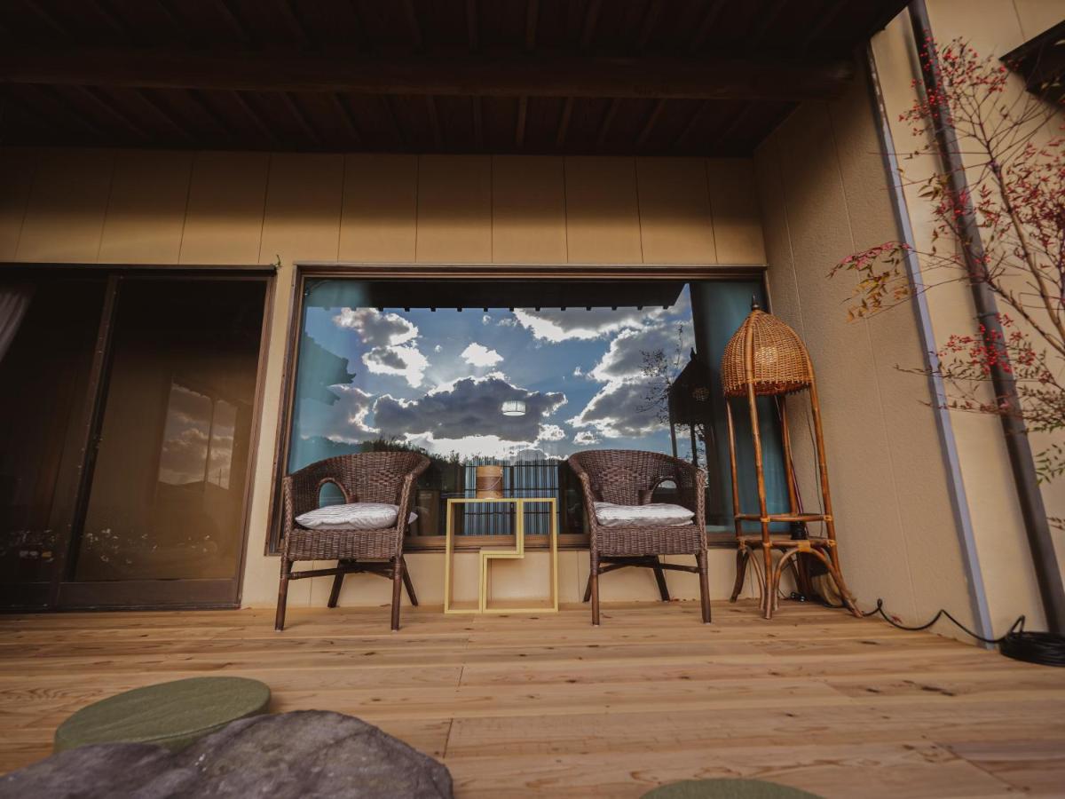 古民家ゲストハウス Chachacha Awaji Exteriör bild