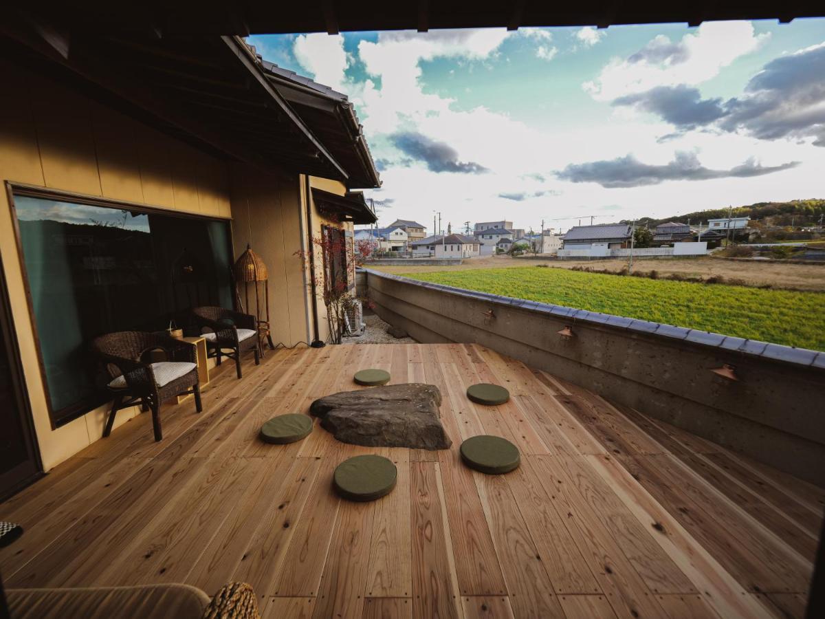 古民家ゲストハウス Chachacha Awaji Exteriör bild