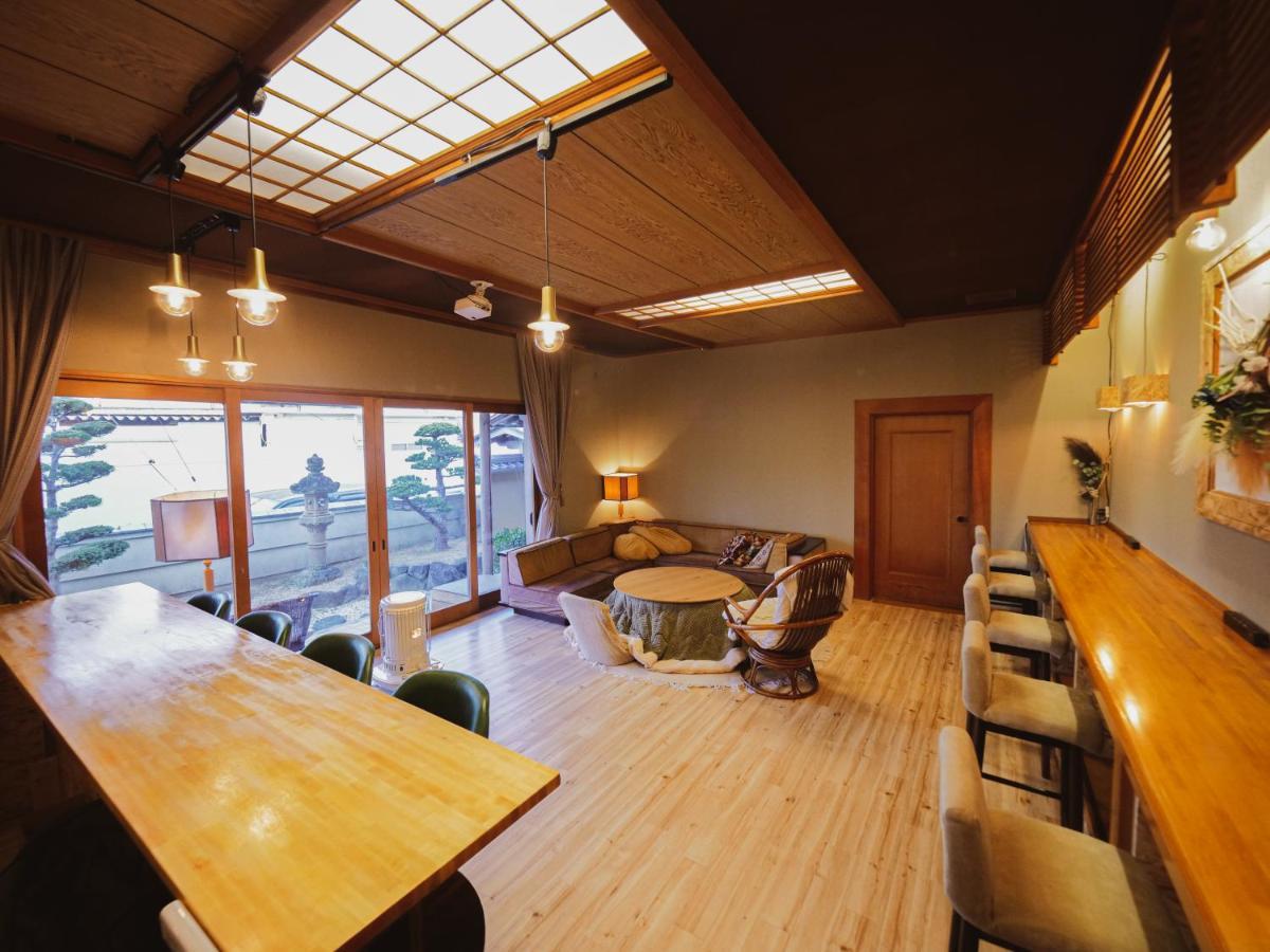 古民家ゲストハウス Chachacha Awaji Exteriör bild