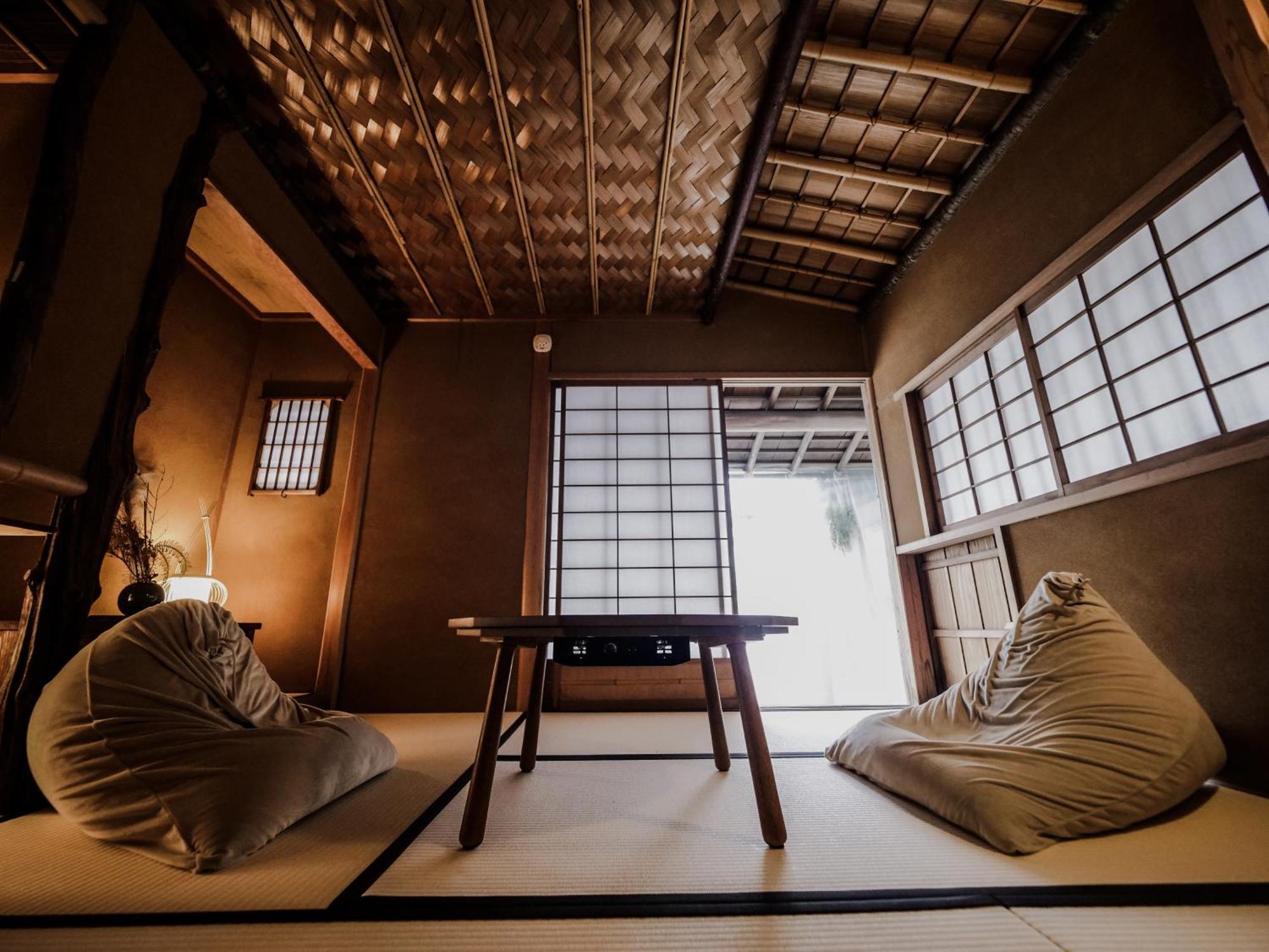 古民家ゲストハウス Chachacha Awaji Exteriör bild