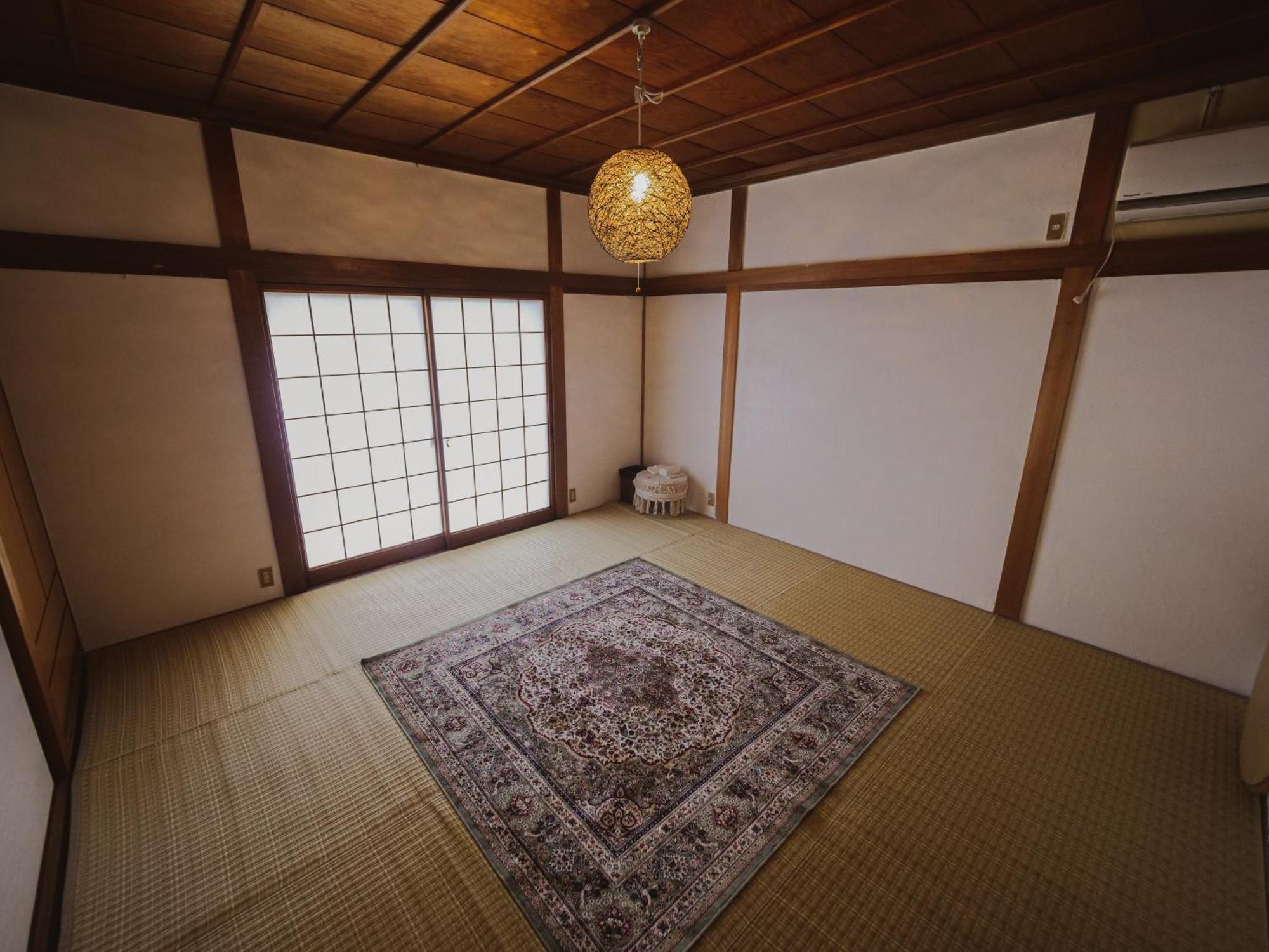 古民家ゲストハウス Chachacha Awaji Exteriör bild
